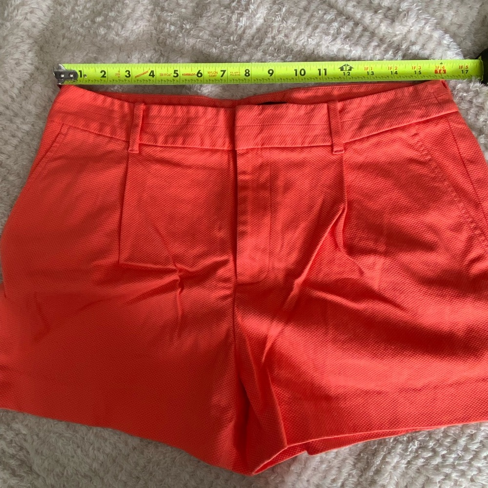 Shorts - Picture 4 of 5